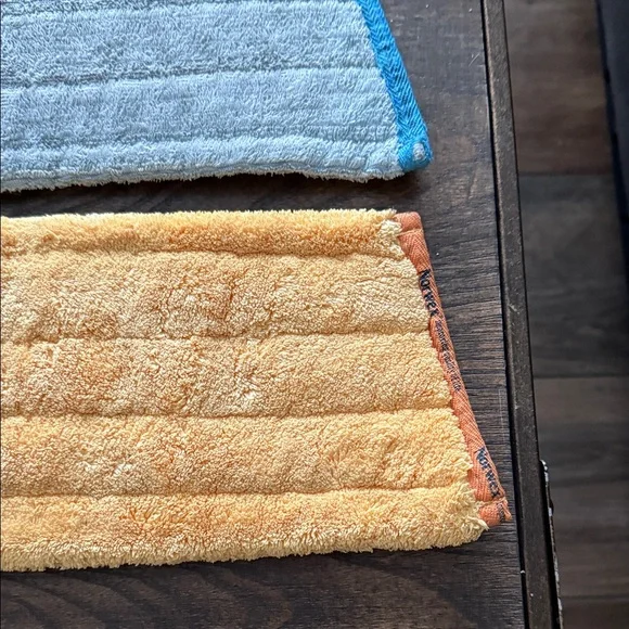 Norwex Cleaning Pads - Picture 3 of 14